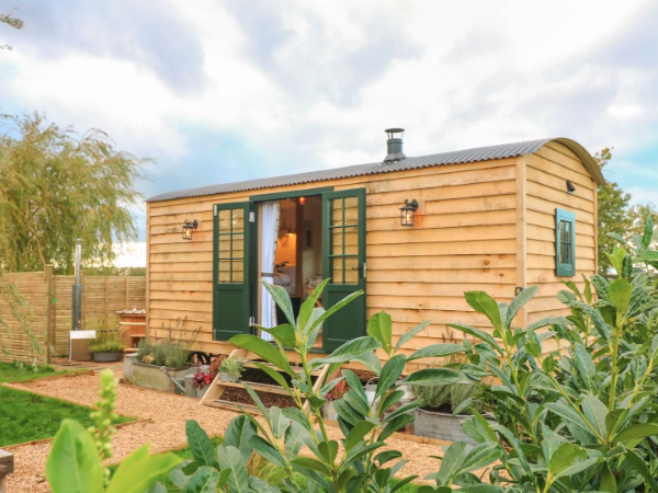 Poppie's Shepherds Hut